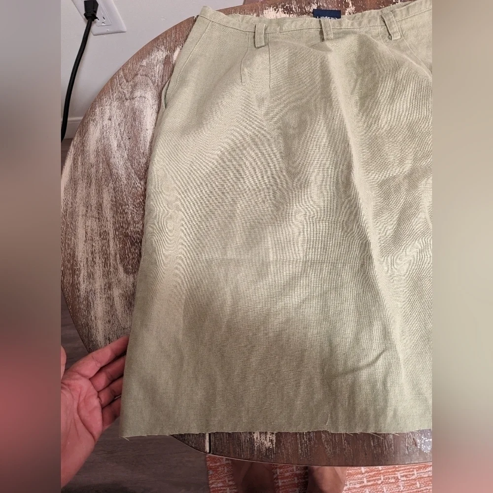 Lizsport‎ Olive green linen skirt size small (Liz Sport).